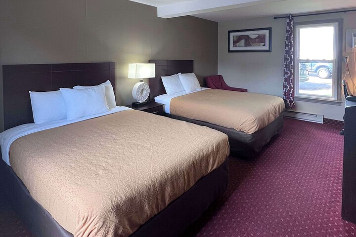 1 King Bed 1 Double Bed (15 of 16)
