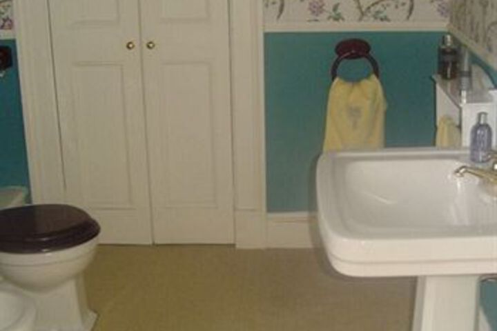 Room 3 of 22