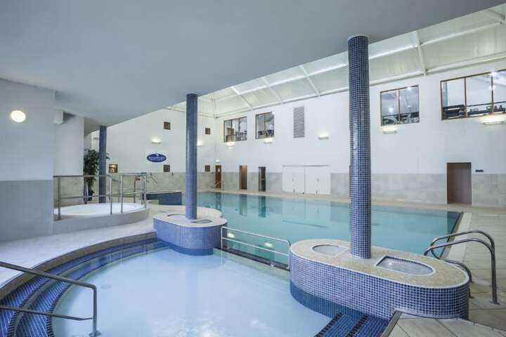 Pool Hotel