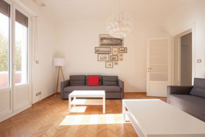Room 18 of 21