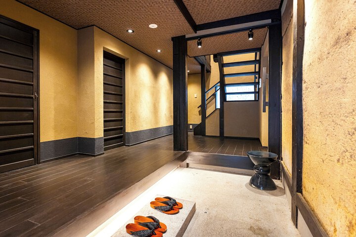 Room 15 of 52