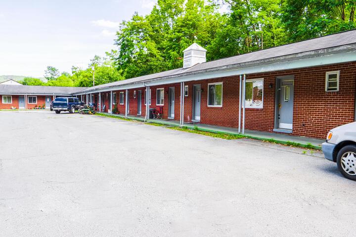 Patriot Inn Motel Beaver WV