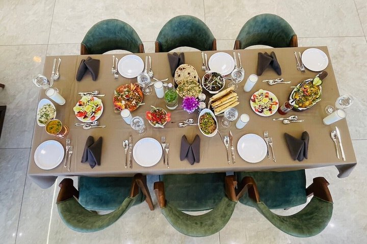 Dining 23 of 34