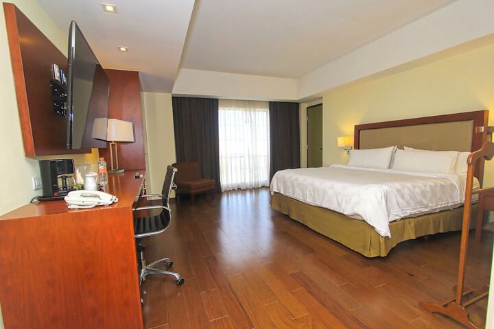 Room 39 of 150