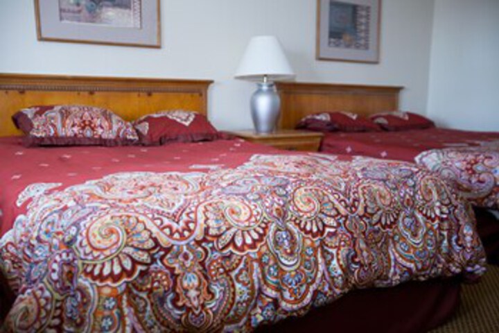 Room 12 of 18