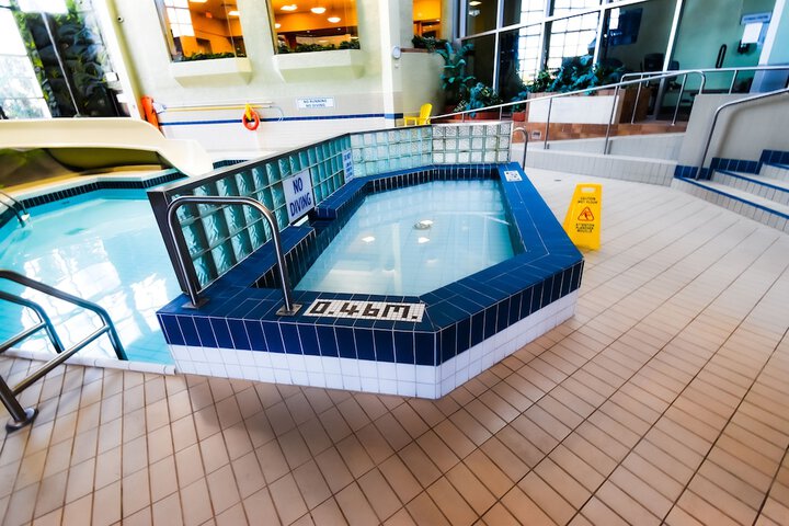 Pools & Facilities