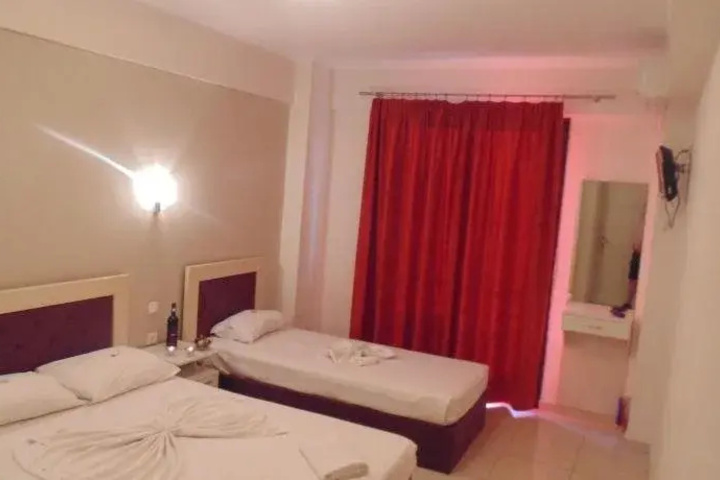 Hotel Enastron