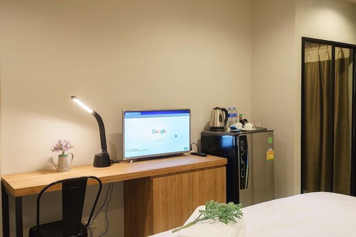 Room 12 of 21