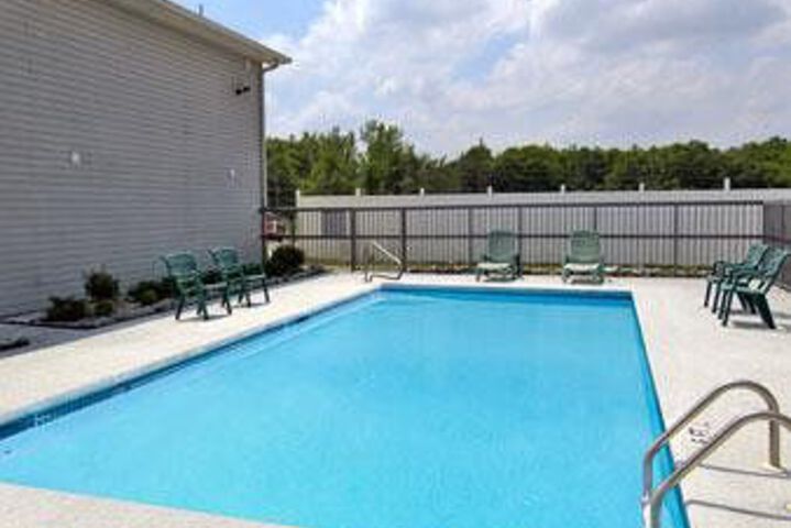 Pool 8 of 8