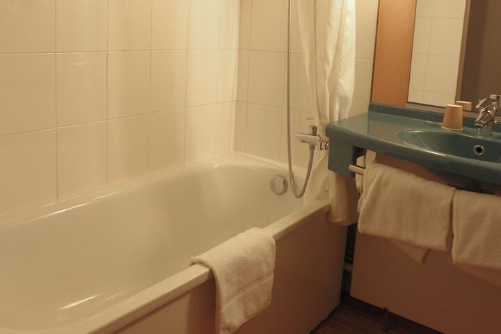 Bath Interior