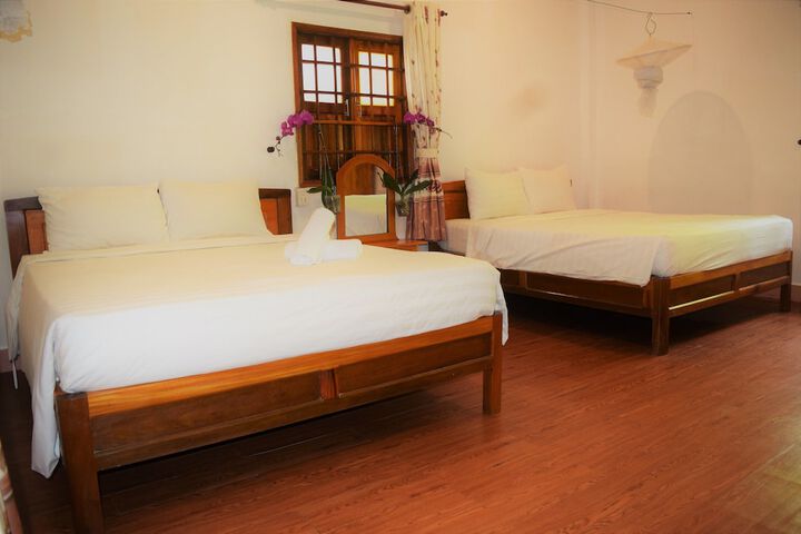 Room 7 of 92