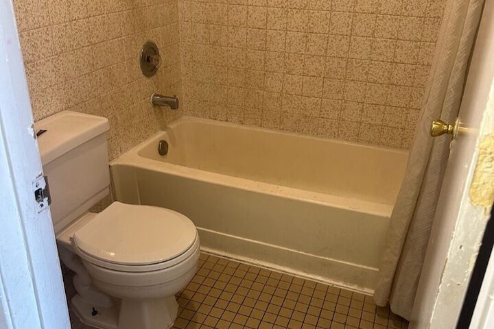 Room 26 of 54
