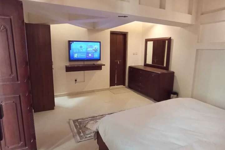 Room 20 of 48