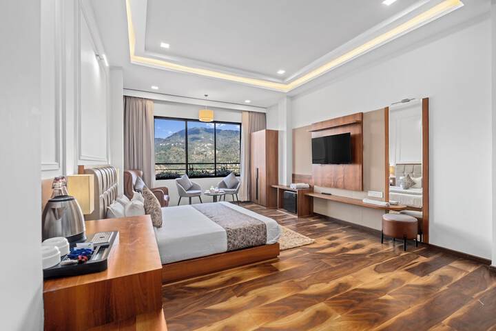 Room 18 of 40