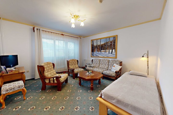 Room 22 of 91