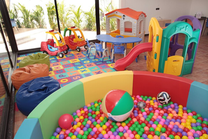 Childrens Activities 53 of 104