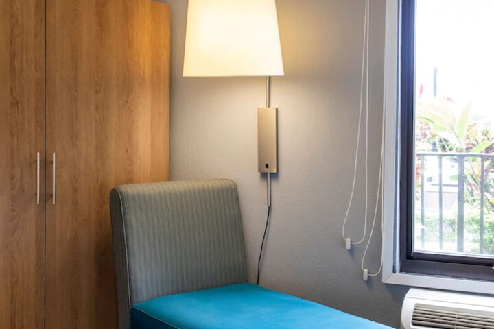 Room 32 of 125