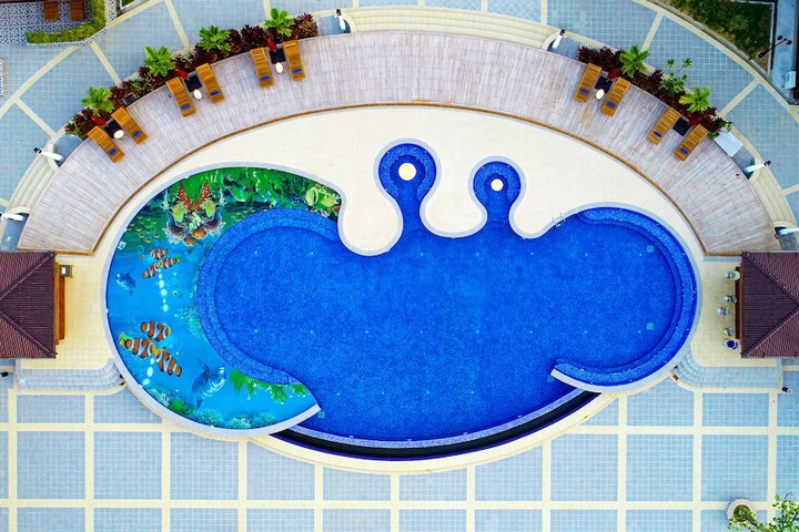 Pool 20 of 62