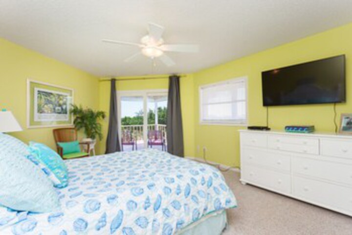 Room 54 of 60