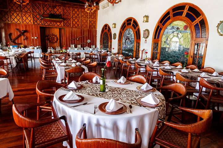 Dining 107 of 182