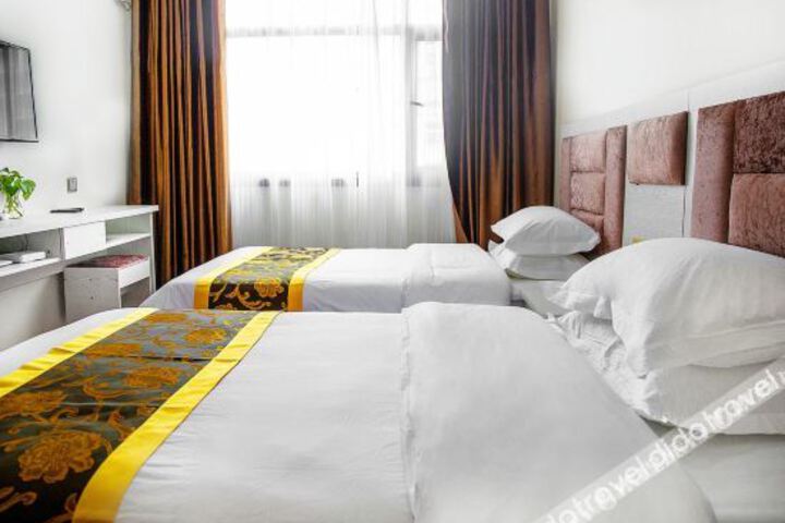 Hotel 3 of 7