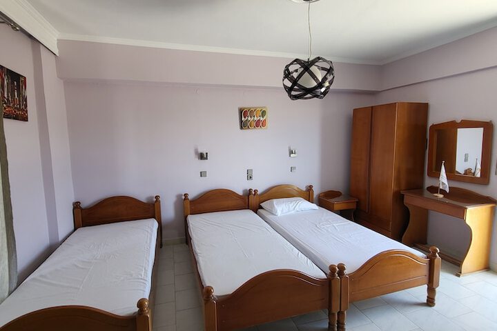 Room 5 of 29