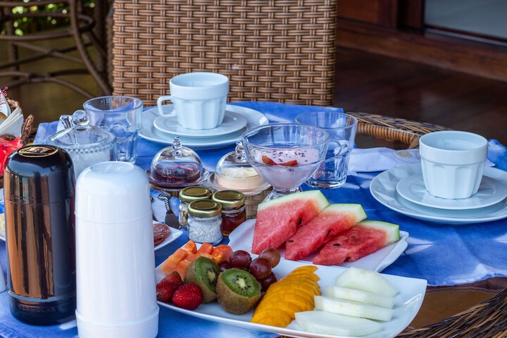 Breakfast/Coffee Service 33 of 40