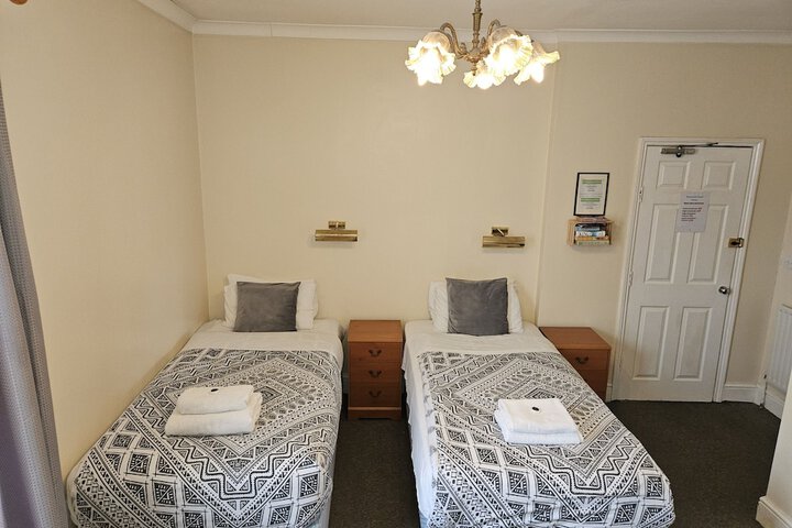 Room 3 of 14