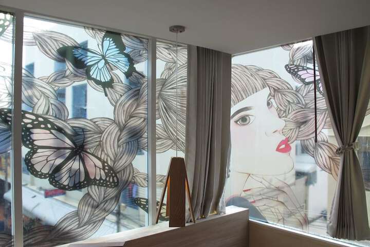 Room 28 of 59