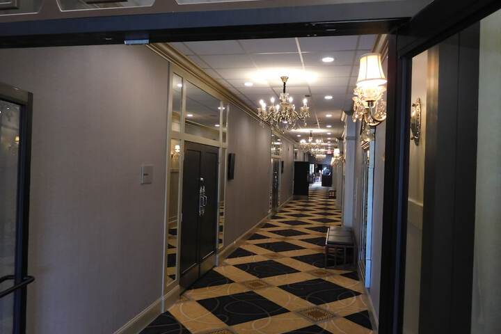 Banquet hall