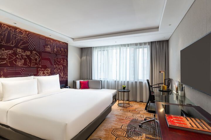 Room 21 of 50