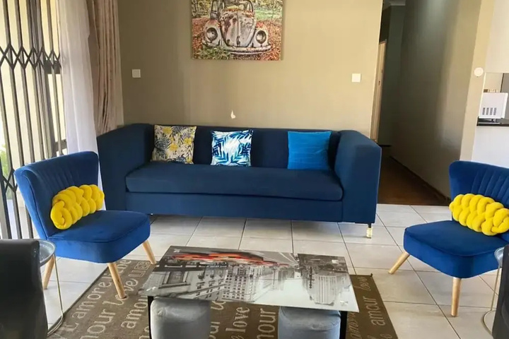 Room 12 of 24
