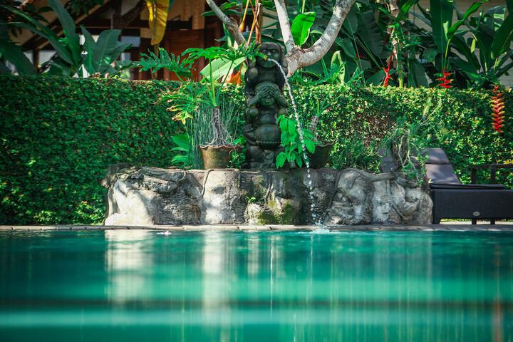 Pool 82 of 114