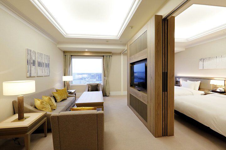 Room 14 of 96