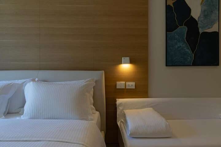 Room 26 of 60