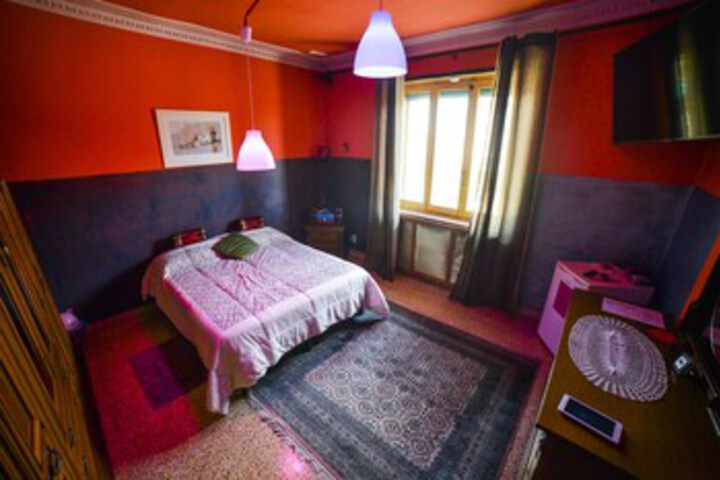 Room 29 of 34
