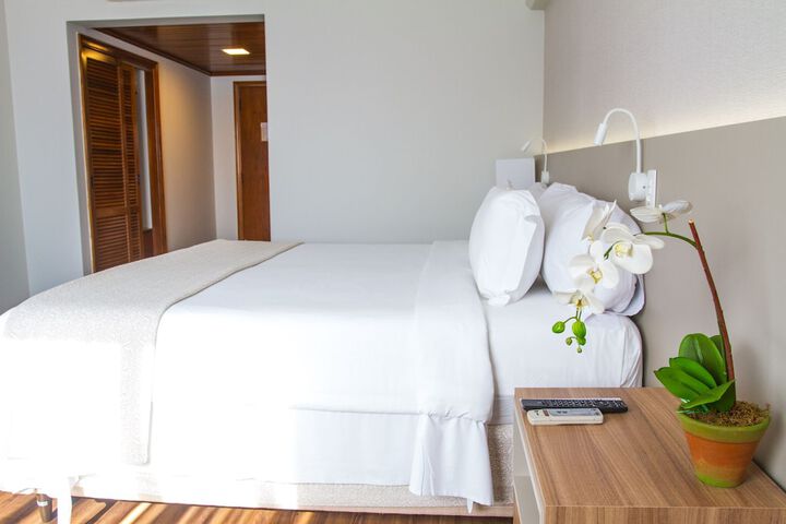 Room 15 of 60
