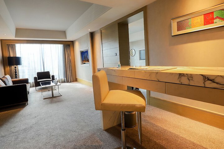 Room 21 of 55
