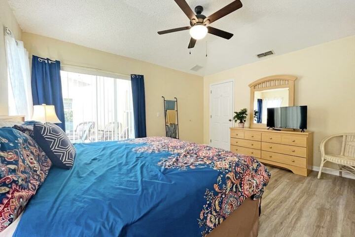 Room 4 of 31