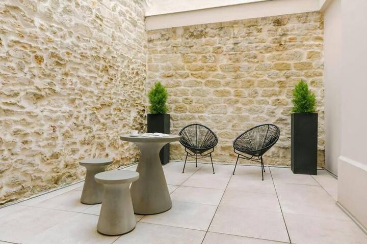 Terrace/Patio 5 of 6