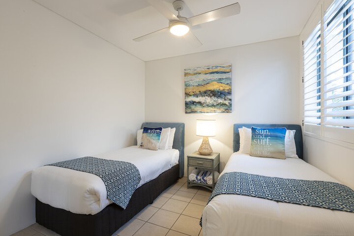 Room 6 of 108