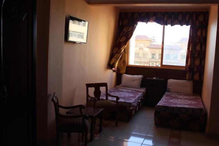 Room 26 of 71