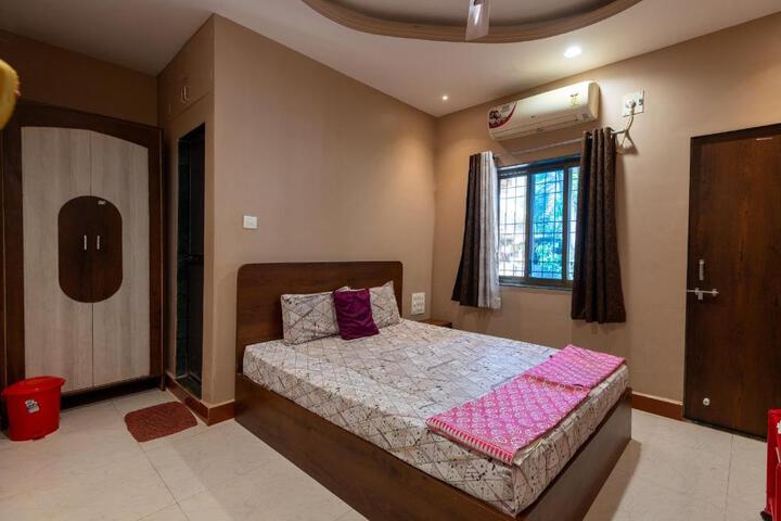Hotel Shridhar Residency Devgad