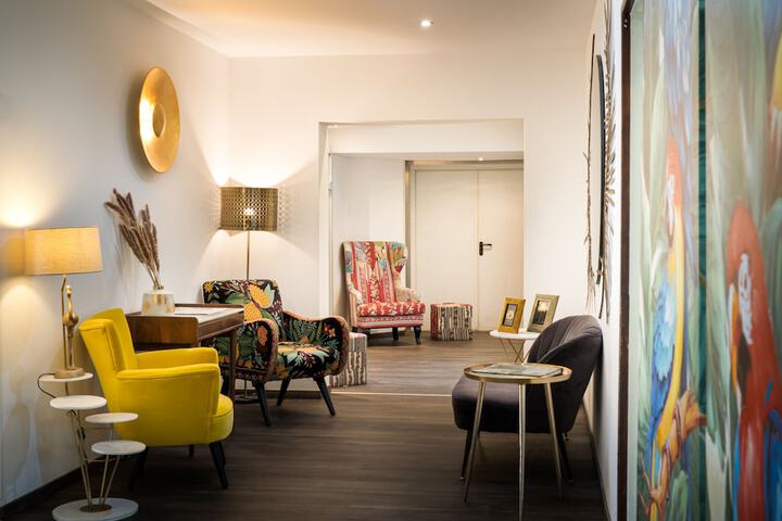 Lobby sitting area