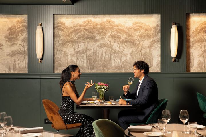 Dining 110 of 147