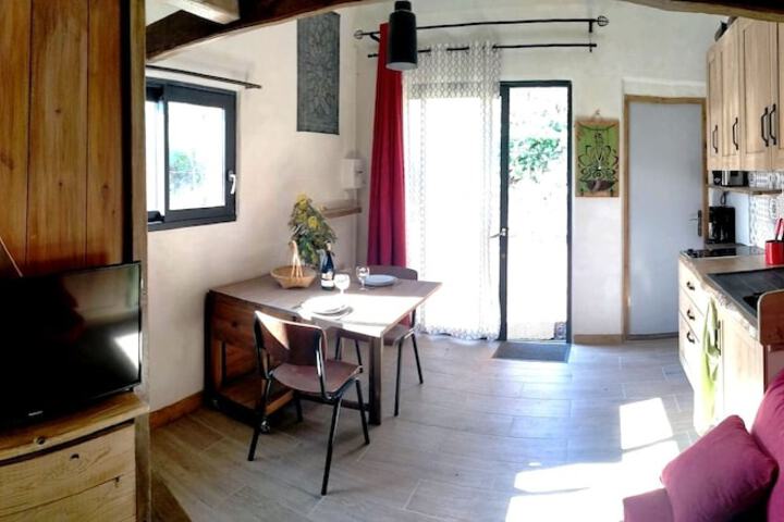 Room 3 of 14