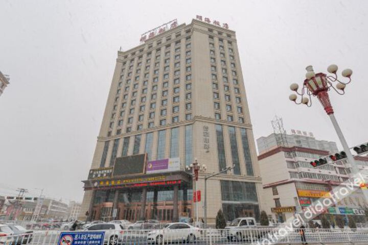 Hotel 8 of 24