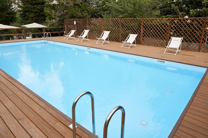 Pool 39 of 70