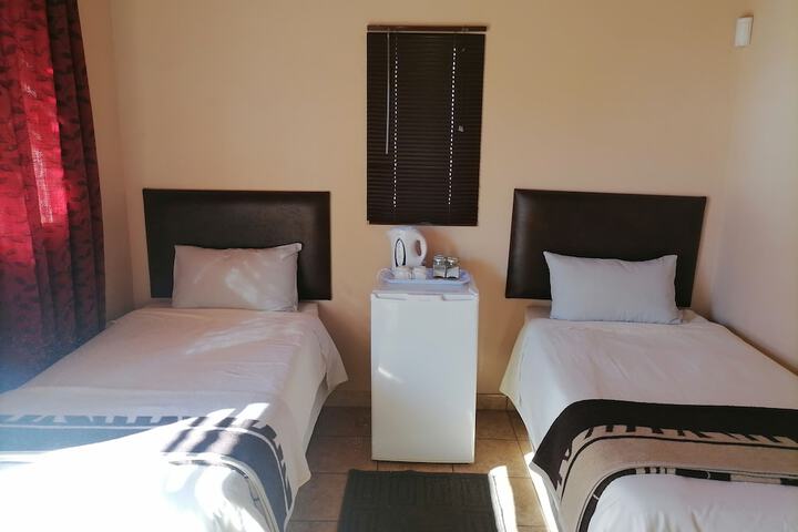 Room 17 of 42