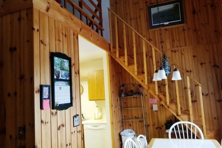 Room 3 of 16